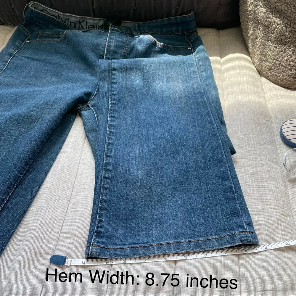 Calvin Klein Stretch Flare Mid Rise Jeans Size: 27/4 - Picture 15 of 16